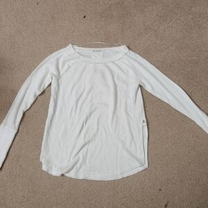 (We The Free) White Sweater/long Sleeved Thermal Top